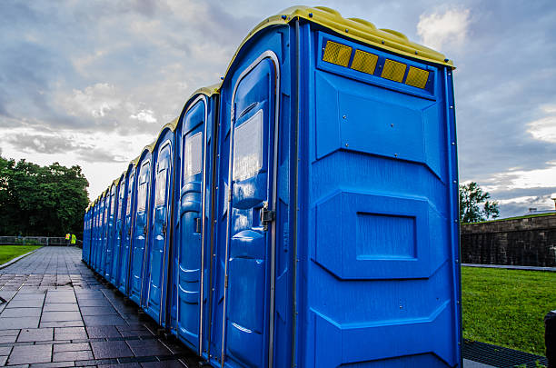 Porta potty rental for festivals in Desert Edge, CA